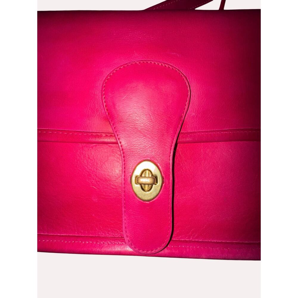 Vintage Coach Twin Clutch 9380 – Upcrafted Hot Bubblegum Pink - video - Picture 10 of 14